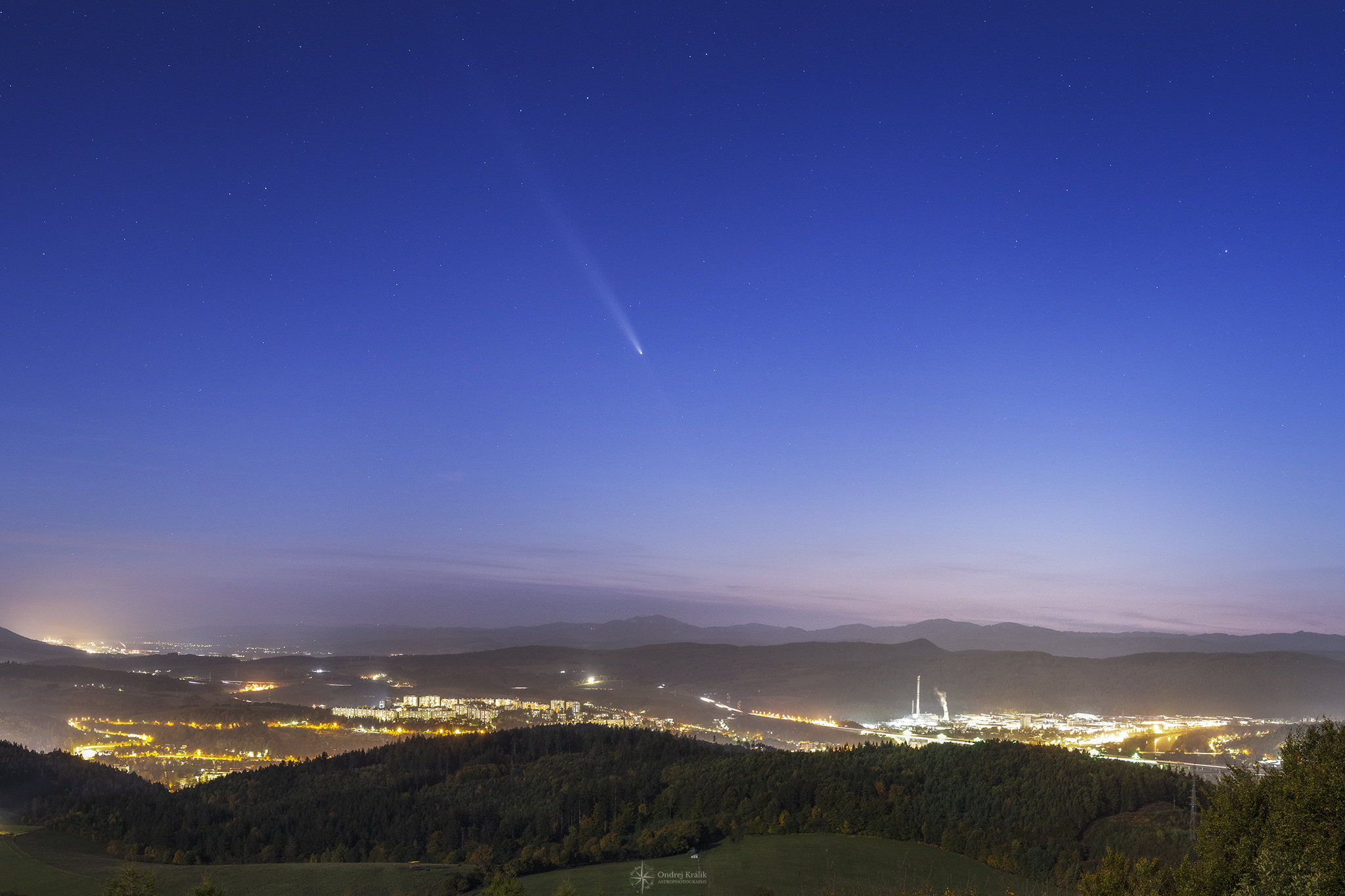 Comet above Považská Bystrica, Slovakia 1